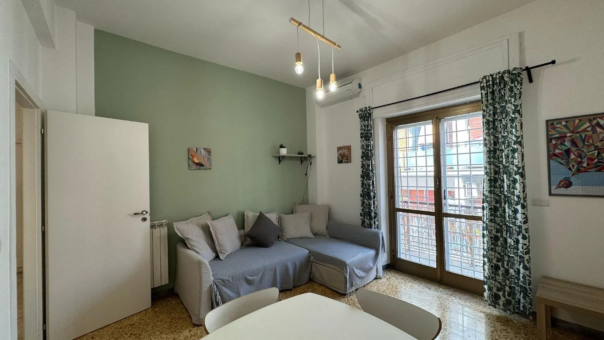 Apartment Authentic Roman Hideaway Italy